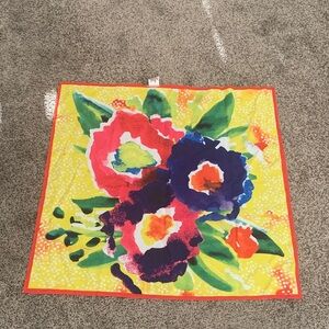 Floral Print Scarf with Vibrant Colors